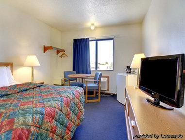 Hotel Super 8 By Wyndham Ks Hays