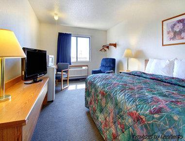 Hotel Super 8 By Wyndham Ks
